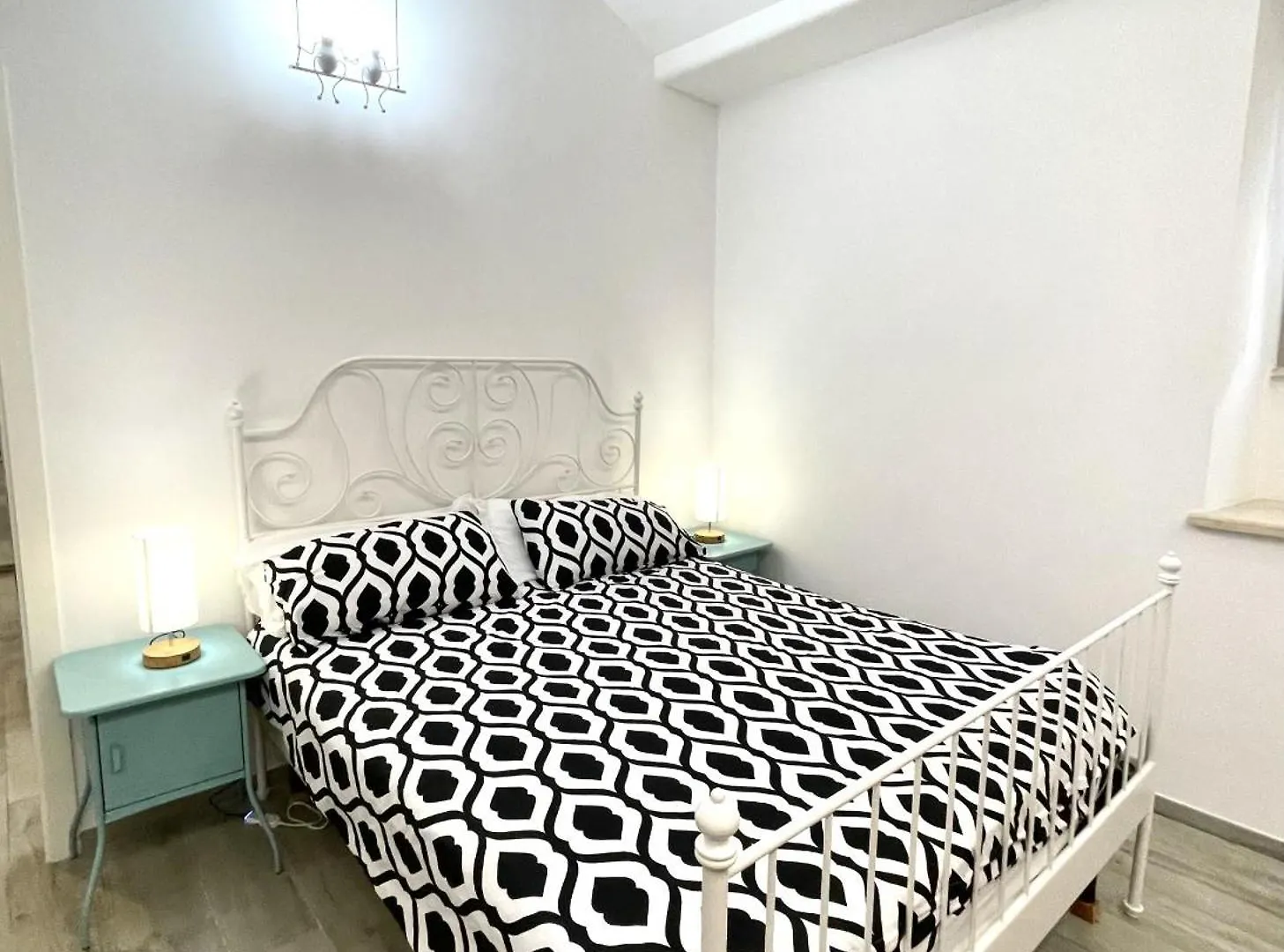 Lägenhet Delizioso Appartamento In Via Di Monte Verde Rom