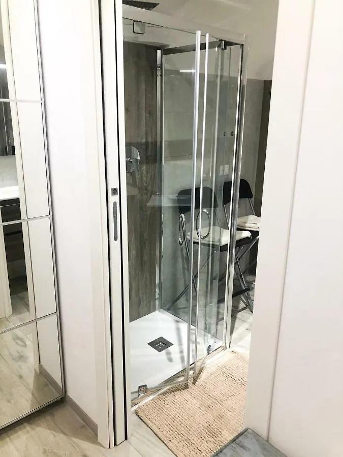 Delizioso Appartamento in Via di Monte Verde Roma